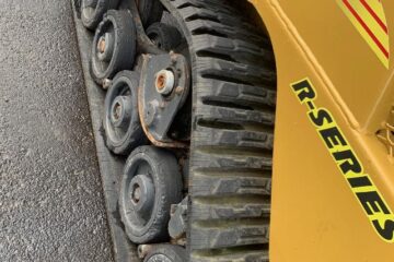Used 2021 John Deere 1025R Tractor — Compact Utility For Sale