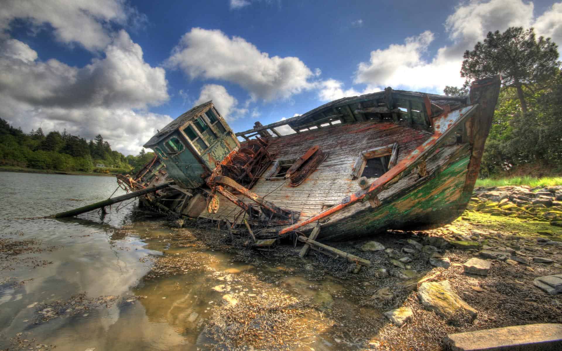 hdr-ship-wrech