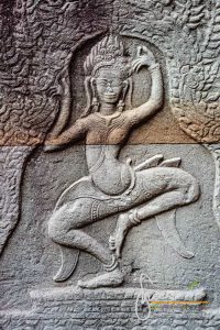 Bassorilievo con ballerina di Danza Apsara -Apsara Dance - Robam Tep Apsara