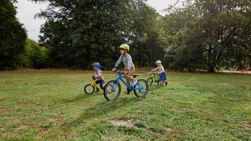 Fahrradfahren im Urlaub mit Kindern: So wird jede Tour zum Familienabenteuer