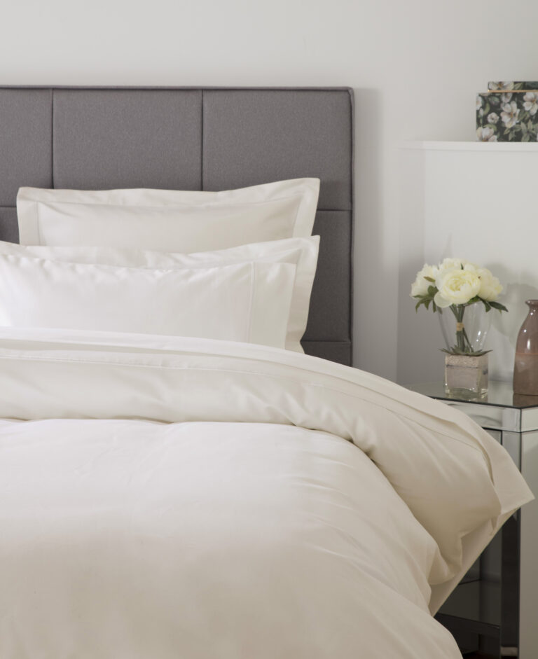 4ft Bedding (120cm.)