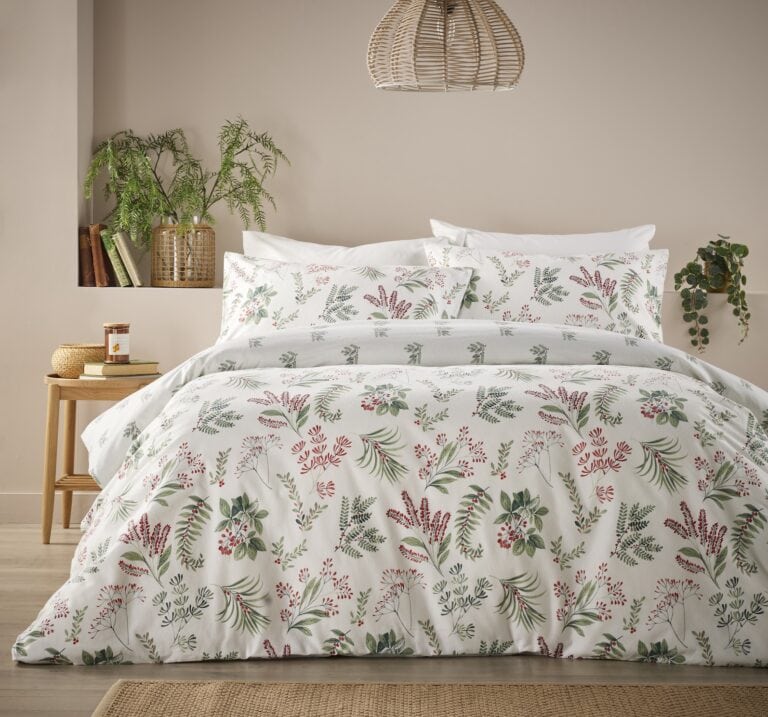 "Cranberries" duvet cover