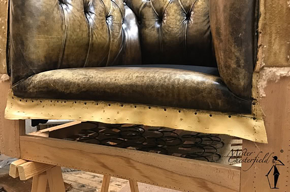 Oude chesterfield-herstel-restauratie-renovatie