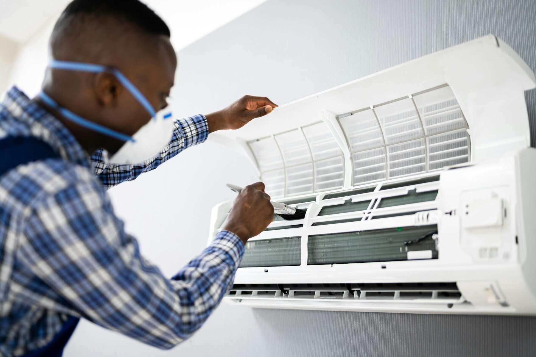 AC LEAKAGES