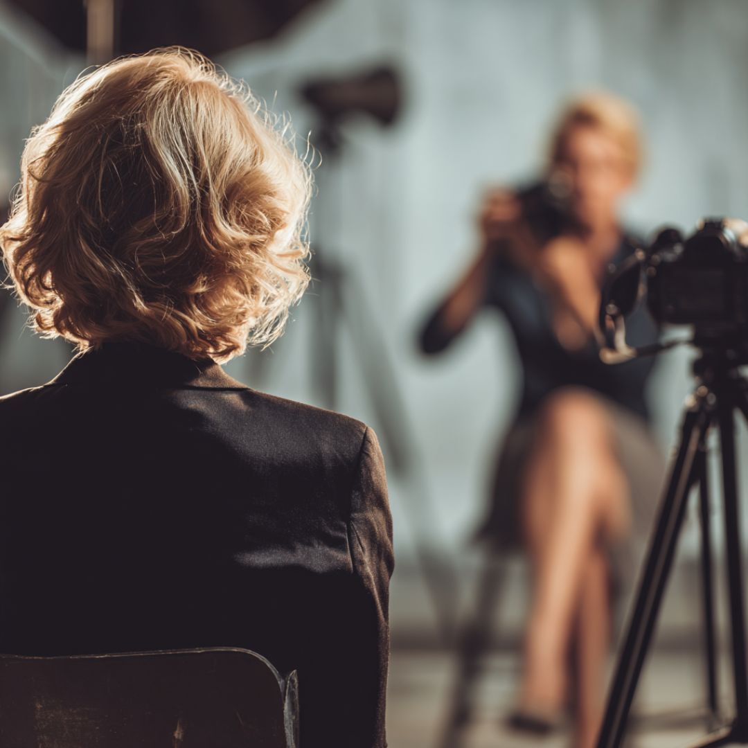 Entrevista de autoridad para vender con entrevistas