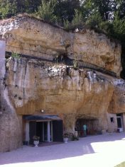 Grotwoning in de Loire, Frankrijk