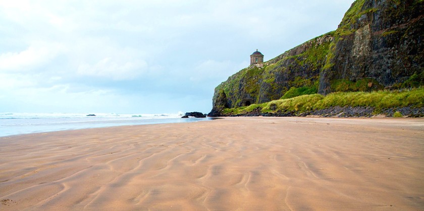 Downhill Beach Ierland, mooiste Game of Thrones filmlocaties wereldwijd