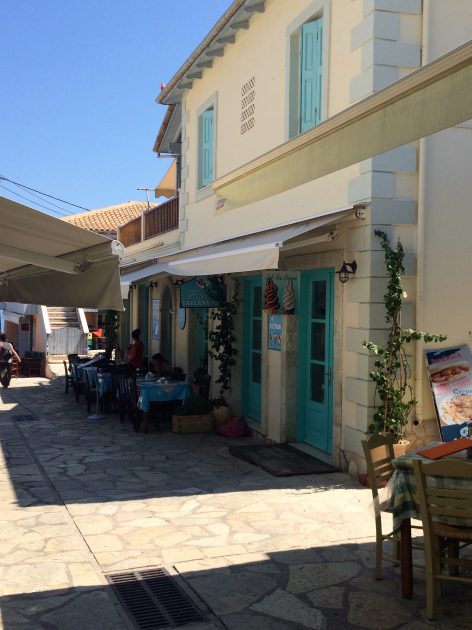 Straten van Agios Nikitas, Lefkas