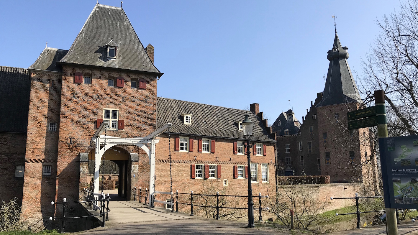 Wandelen over een klompenpad: het Dorenweertsepad