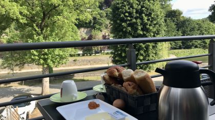 Durbuy Hotel La Librairie terras