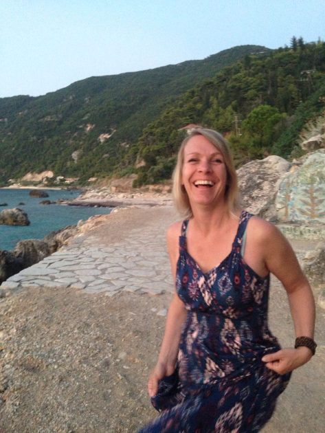 Agios Nikitas Irene jurk