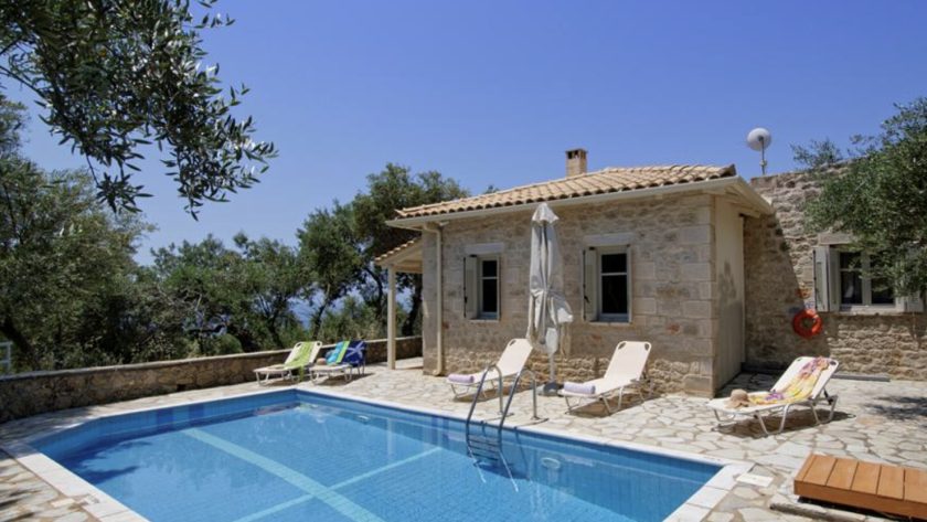 Kleinschalige accommodaties rond de Middellandse Zee - Villa Elia Agios Nikolaos Peloponnesos zwembad