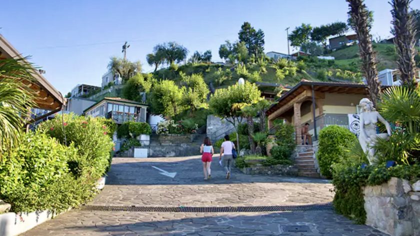 Camping Eden Gardameer terrassencamping