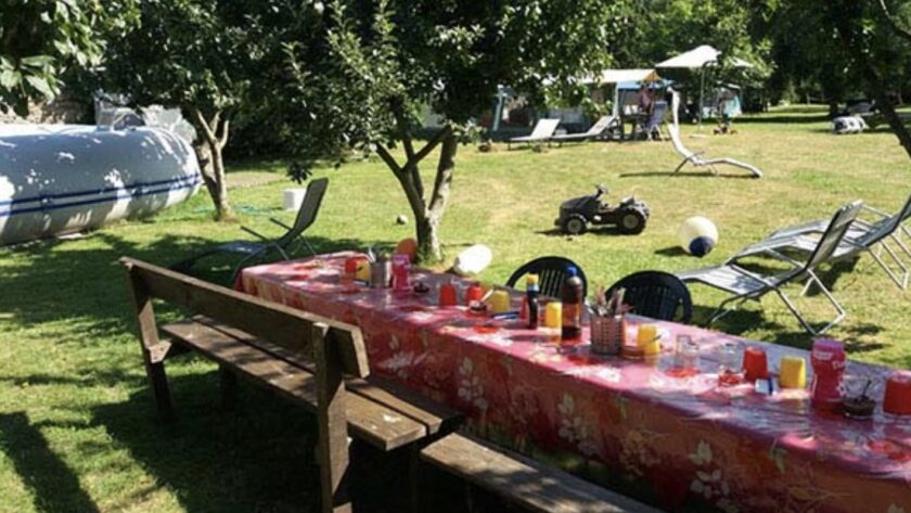 Camping le Cheval Rouge in Bretagne boerentafel