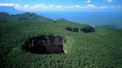 Point Break filmlocaties - Cave of Swallows - Mexico