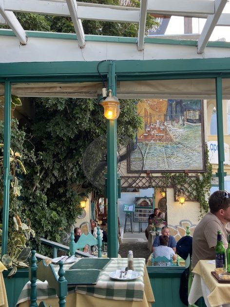 Leukste restaurants in Karpathos-Stad - La Mirage 1987