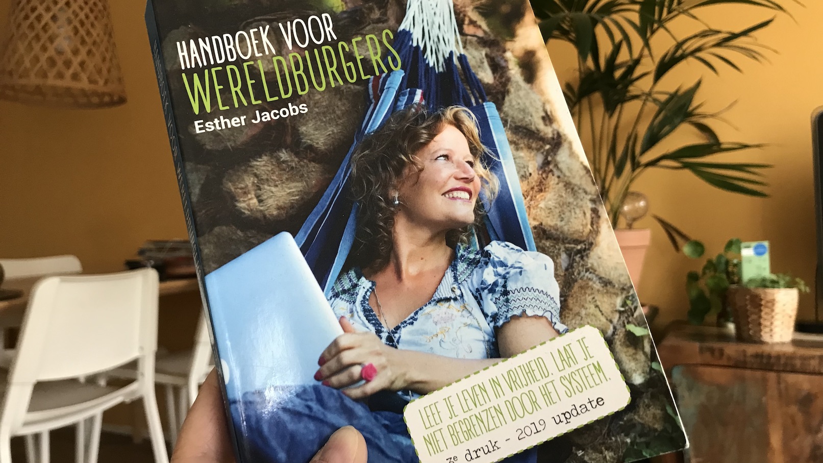 Handboek voor wereldburgers Esther Jacobs boekrecensie