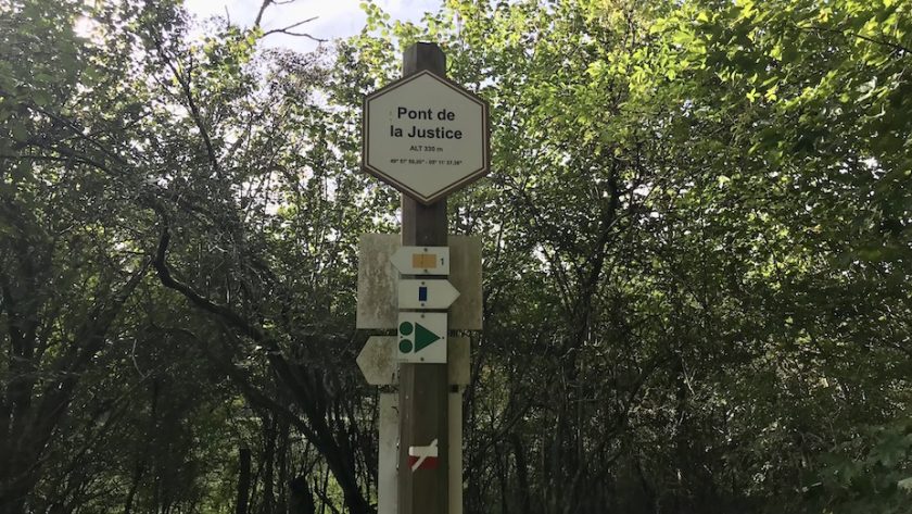 Maissin Pont de la Justice bord