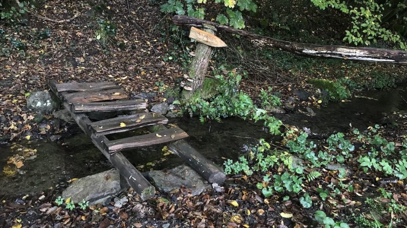 Maissin Redu wandelroute bruggetje