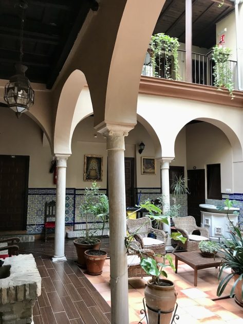 Hotel Patio de las Cruces Sevilla patio