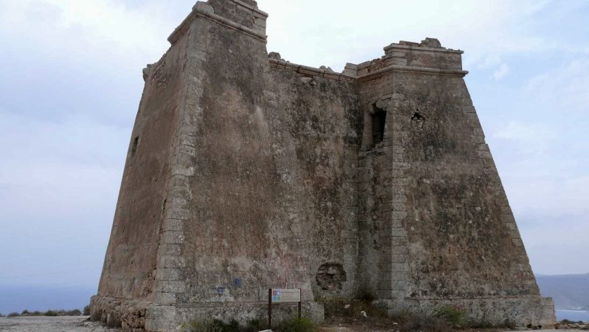 Torre de La Mesa de Roldan, een van de Game of Thrones filmlocaties in Andalusië