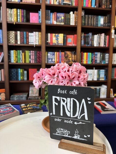 FRIDA Book café Enschede boeken