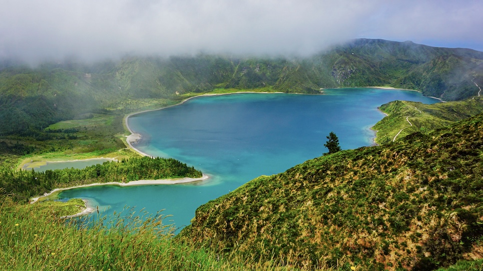 Eilandhoppen in Portugal - Lagoa do Fogo op Sao Miguel - Azoren