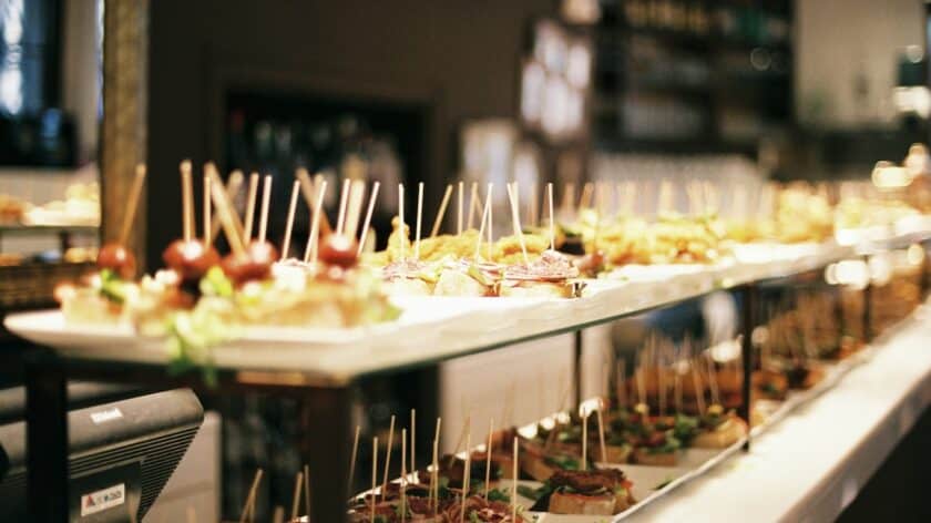 pinchos tapas lekker Spaans eten