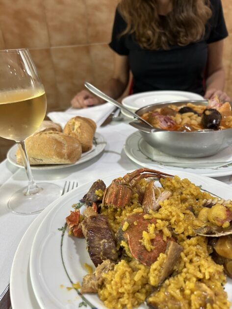 Gijón lunch paella