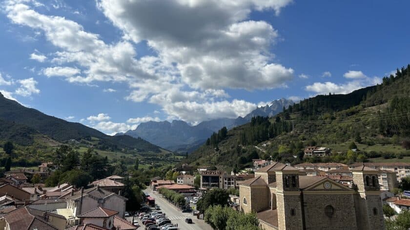Potes Picos de Europa Spanje - Torre del Infantado uitzicht