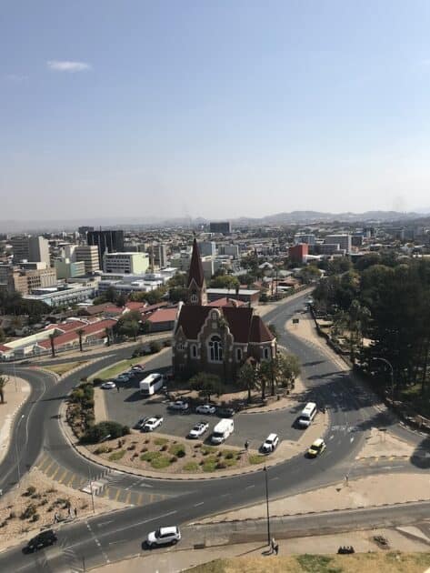 Windhoek Namibië - Christ Church Christuskirche uitzicht vanaf Independence Memorial Museum