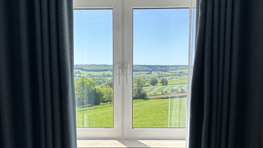 Hotel Berghoeve Epen uitzicht raam