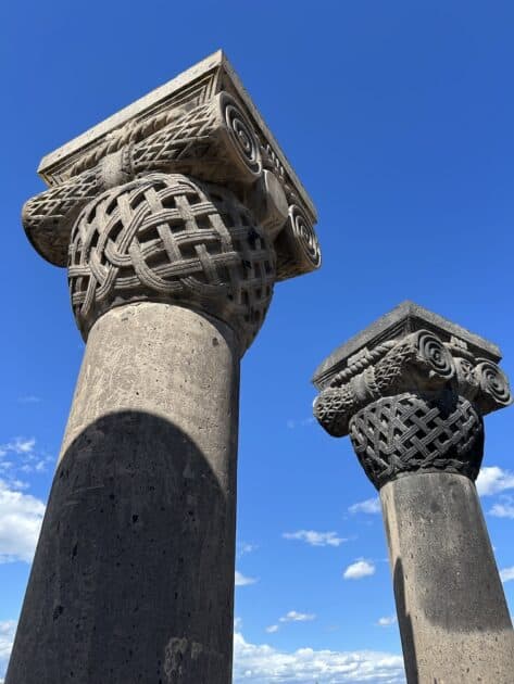 Armenië, Zvartnots temple complex, pilaren