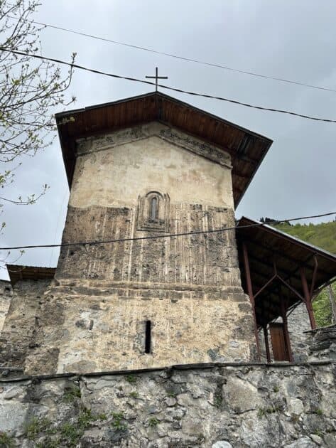 Georgië, Mestia, Laghami kerk buitenzijde