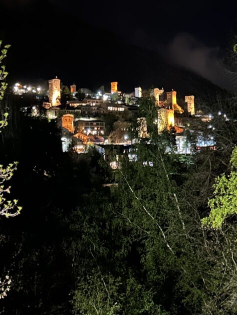 Georgië, Mestia bij nacht