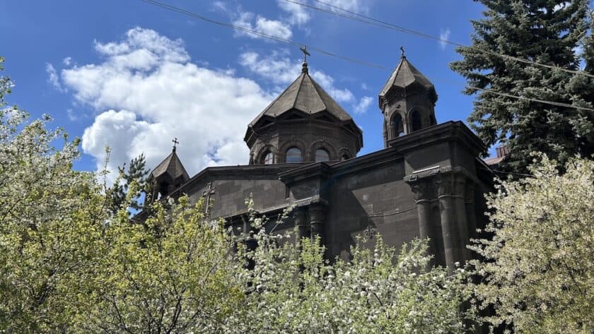 Armenië, Gjoemri, Cathedral of the holy mother of god buitenzijde