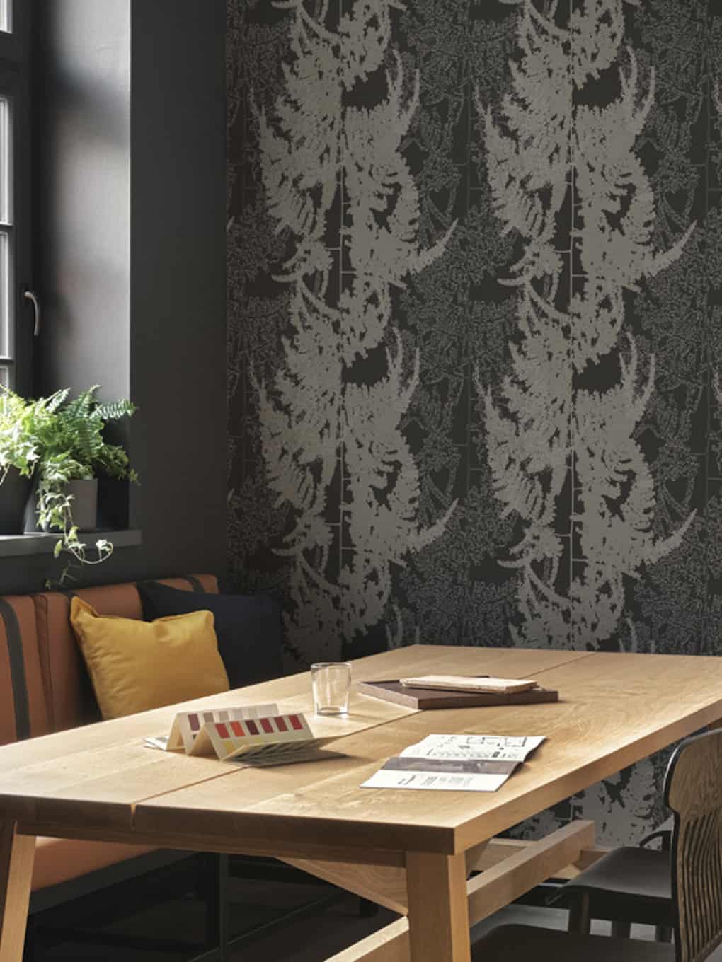 Silhouette wallpaper featuring elegant tree patterns for contemporary home design.