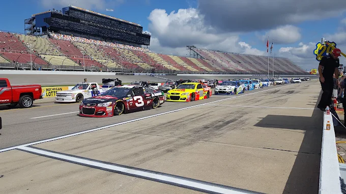 Michigan International Speedway5555