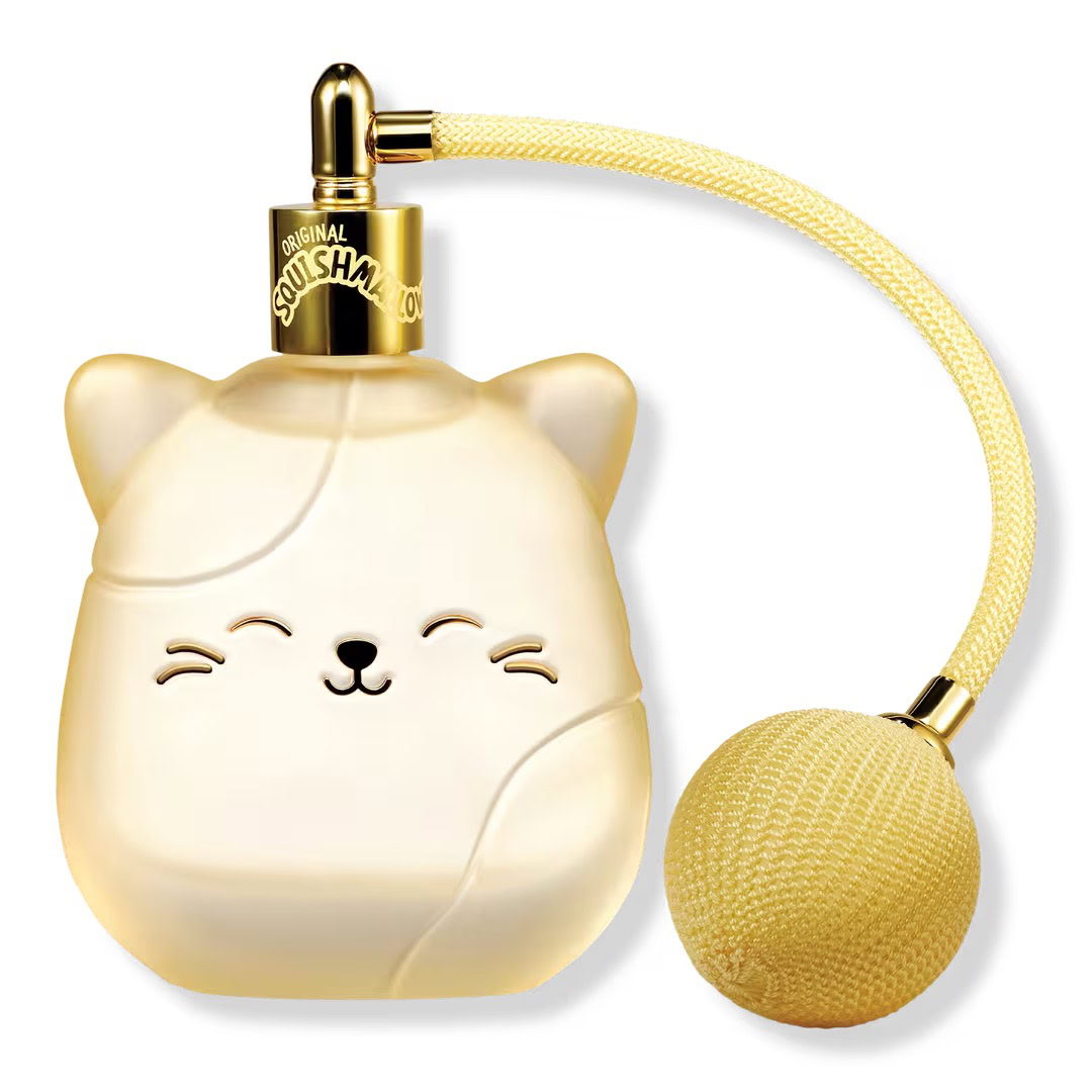 Squishmallows Fragrances Whisked Away is a gourmand fragrance inspired by Cam the Cat's love for cozy moments.