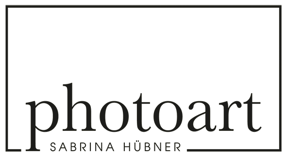 photoart hübner Dein Fotograf Logo Hochzeitsfotografie und mehr klein