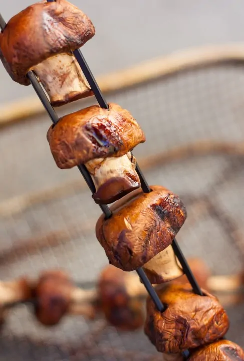 Ginger Garlic Teriyaki Mushrooms Skewers - www.platingpixels.com