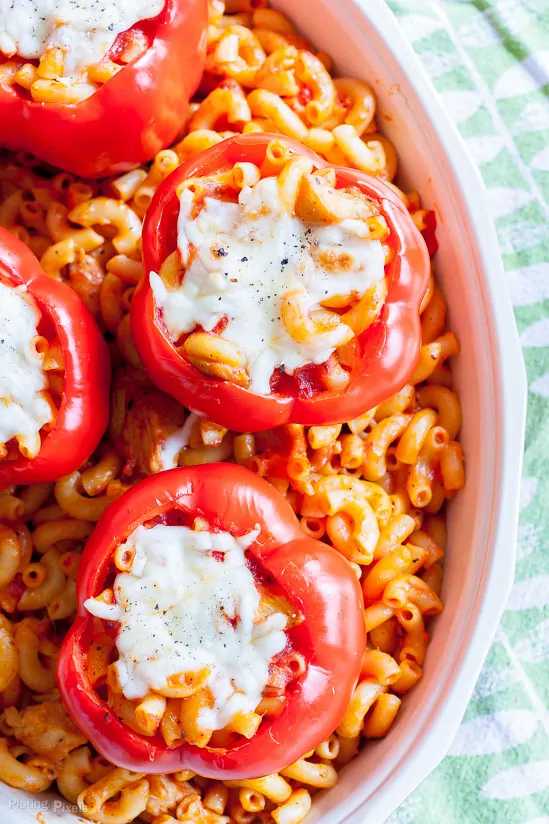 Chicken Pasta Stuffed Bell Peppers recipe - www.platingpixels.com