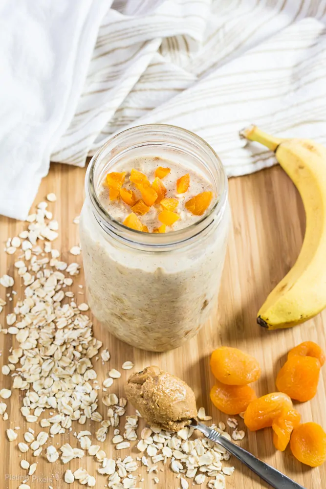 Apricot Almond Butter Overnight Oats (Vegan and Gluten Free) - www.platingpixels.com