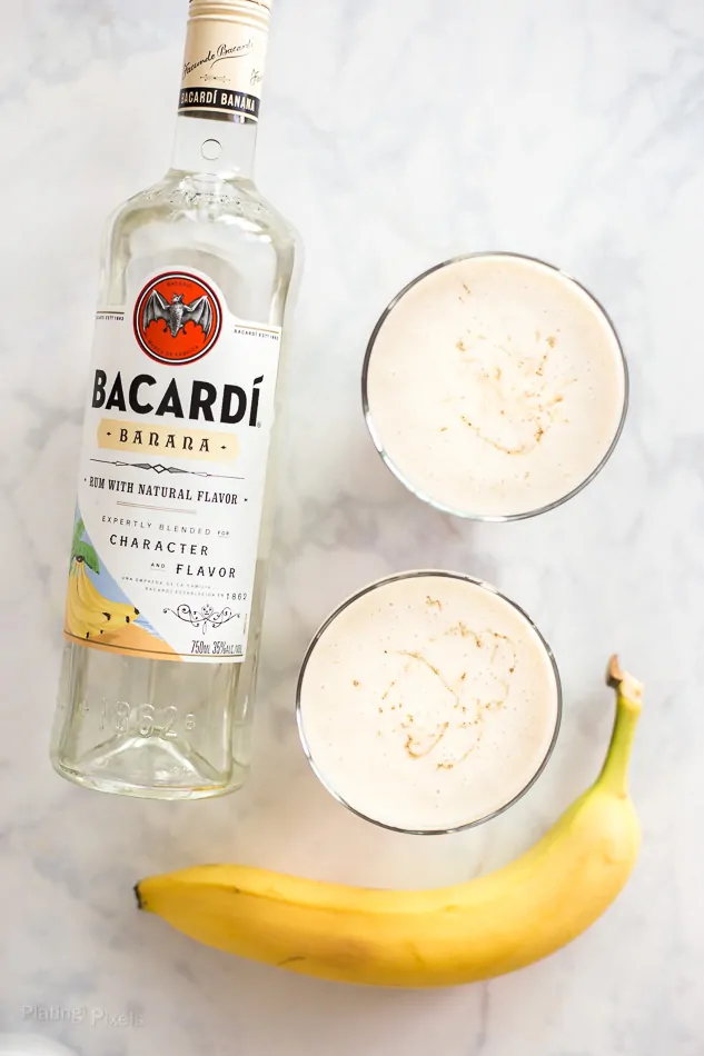 Coconut and Caramel Banana Daiquiri recipe - www.platingpixels.com