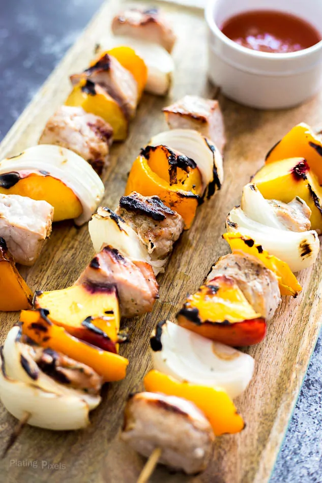 Grilled Peach and Pork Kabobs recipe - www.platingpixels.com