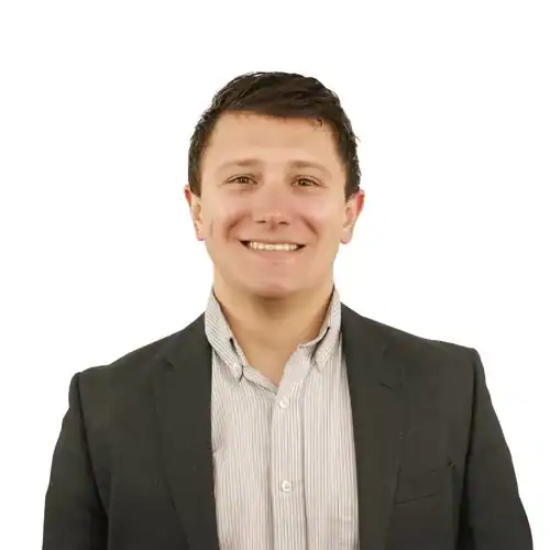 Garrett Weiler Official Headshot