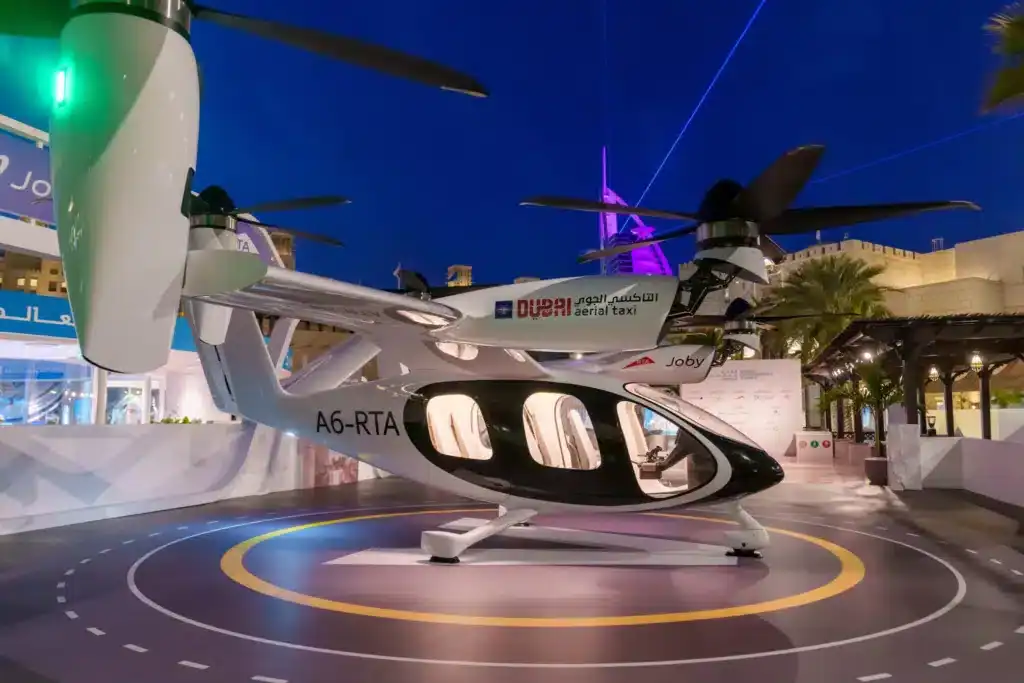 Photo of Joby Aircraft at World Goverments Summit scaled 1