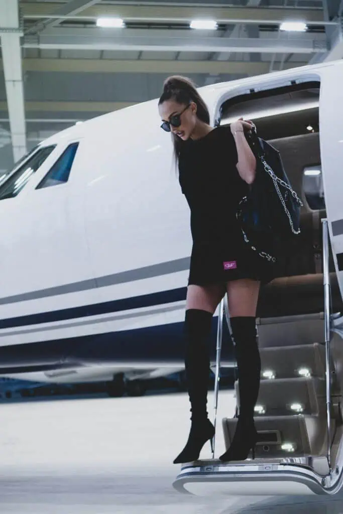 The Ultimate Guide to Private Jets in 2025: Types, Costs & How to Choose the Right Aircraft