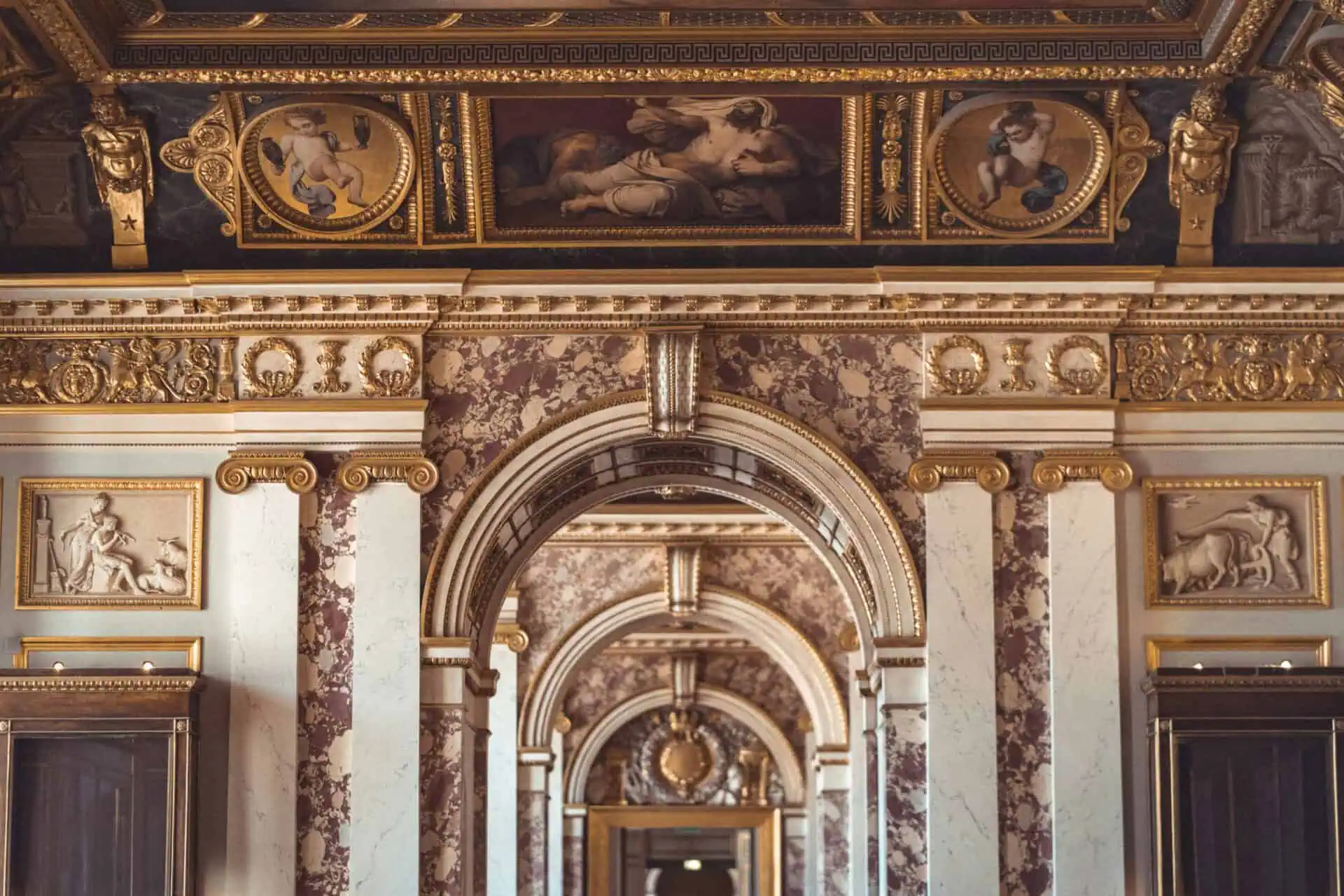 Luxury Travel Near Me: How to Find Hidden Gems in Your Region