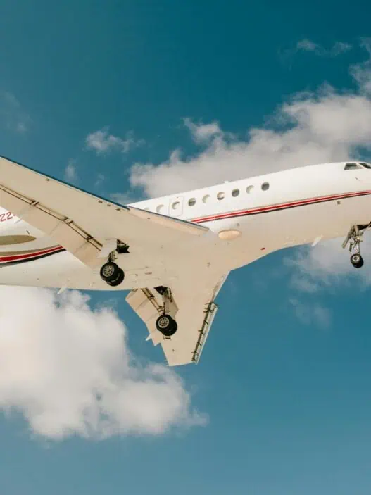 Private plane charter services 2025 cost comparison by jet category